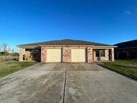 Building Photo - 5102 Lauren Lea Dr