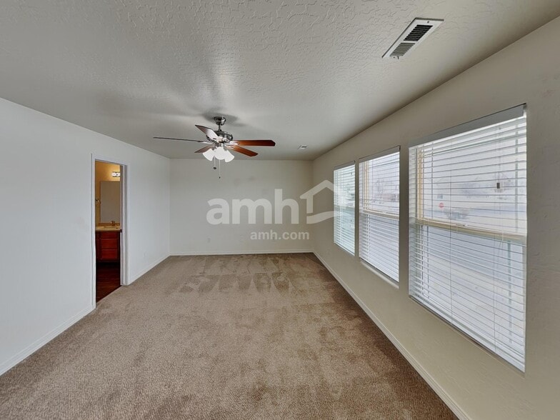 Building Photo - 1934 S 725 E