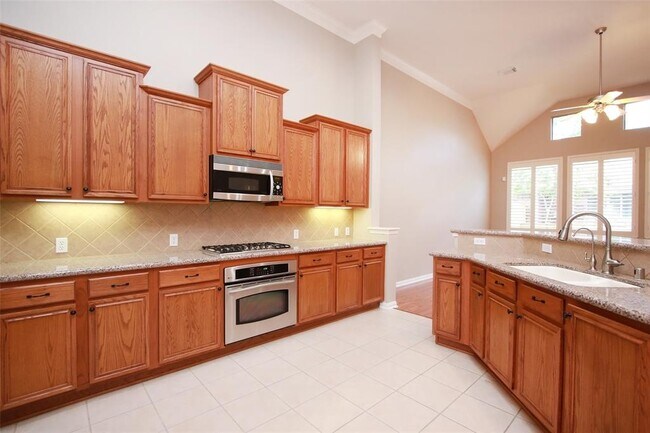 Building Photo - 17803 Skyline Arbor Terrace