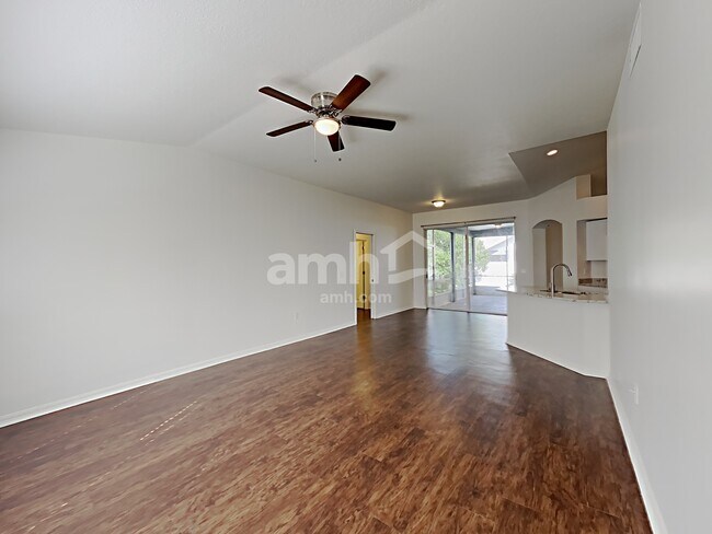 Building Photo - 2905 Empress Ct