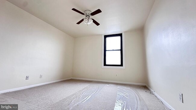 Building Photo - 4600 Duke St