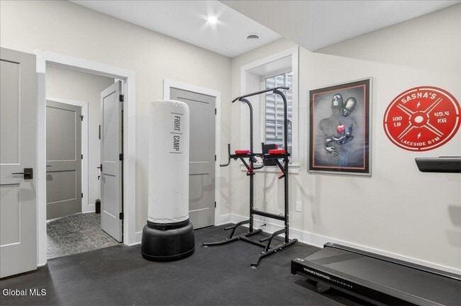 Building Photo - 91 Rodgers Ln