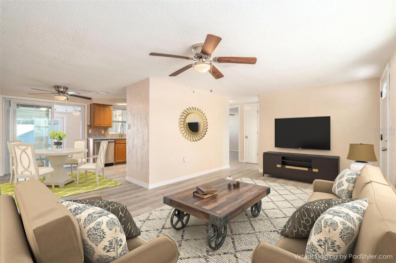 Building Photo - 7321 Parrot Dr