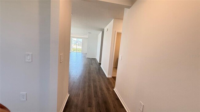 Building Photo - 3905 Giorgio Dr