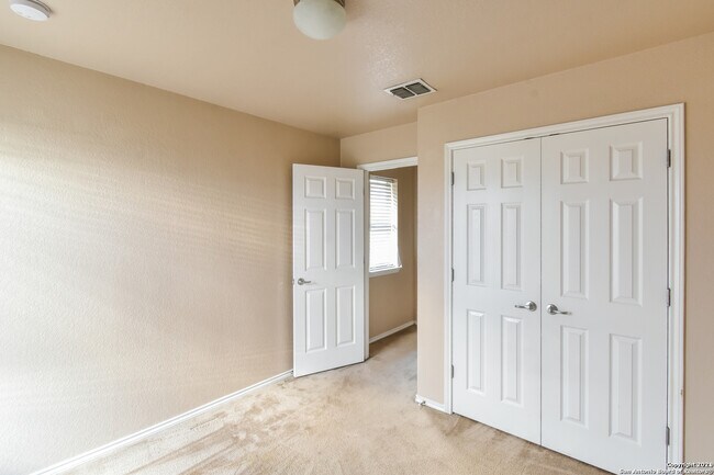 Building Photo - 3855 Bogie Way