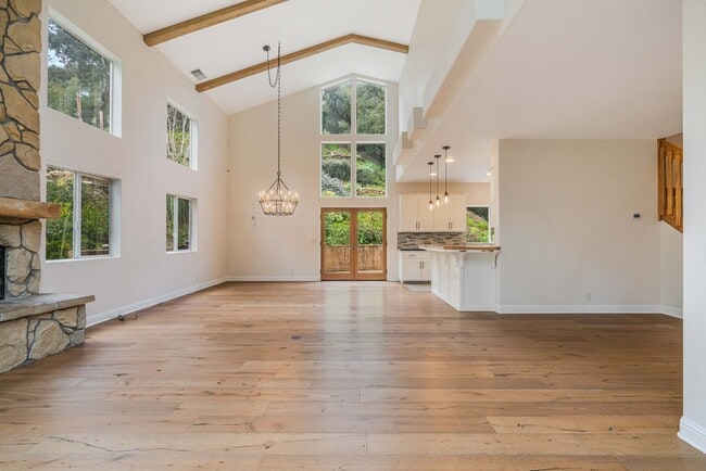 Building Photo - Solvang Private Gated Remodeled Home