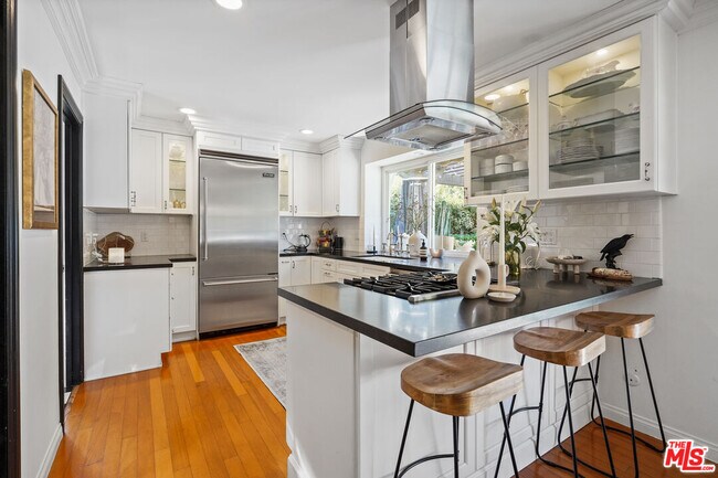 Building Photo - 5025 Dantes View Dr