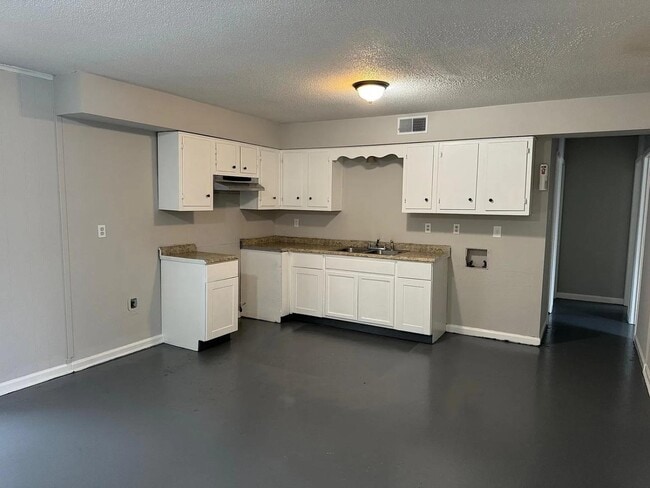 Building Photo - 5144 Blacksmith Dr