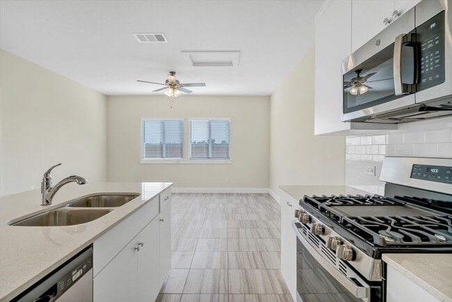 Building Photo - 314 Alamar Knot Way