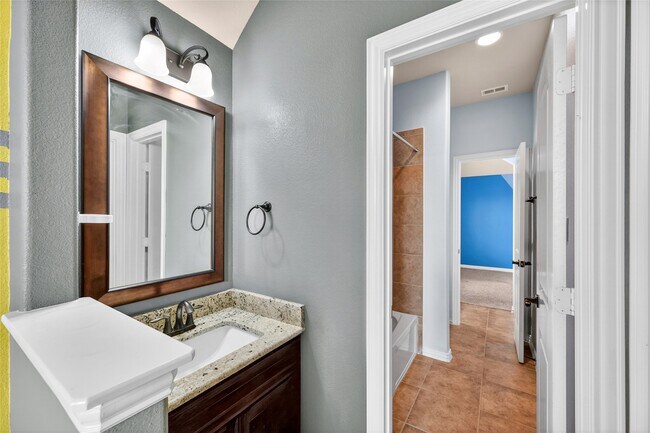 Building Photo - 19830 Hamlet Shadow Ln