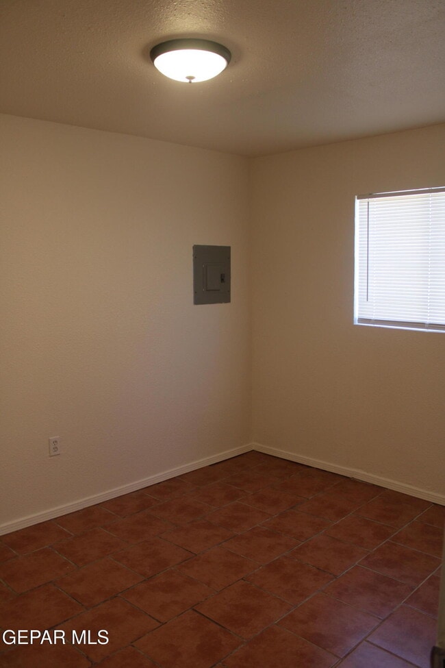 Building Photo - 10801 Donna Marie Dr