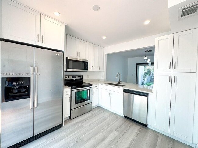Building Photo - 13544 SW 110th Terrace