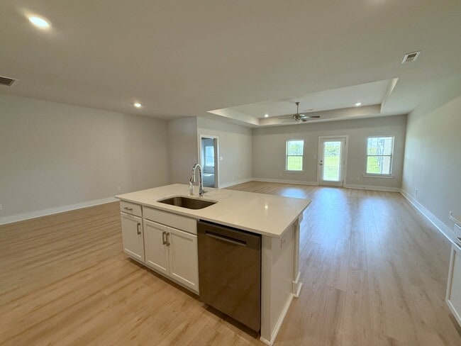 Building Photo - 128 Clift Farm Dr