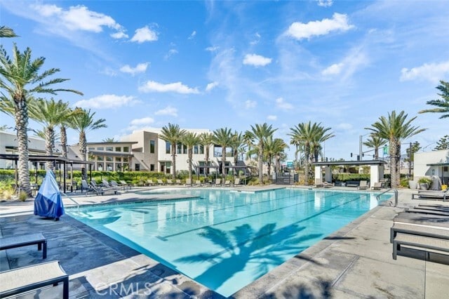 Building Photo - 11061 Renewal Dr