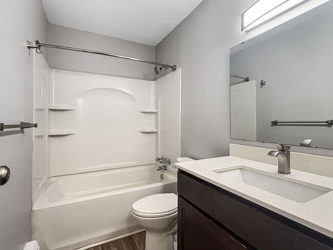 Building Photo - 1720 Porter St SW