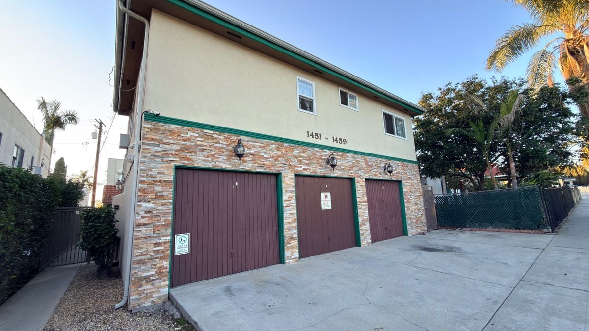 Building Photo - 1451 Redondo Ave