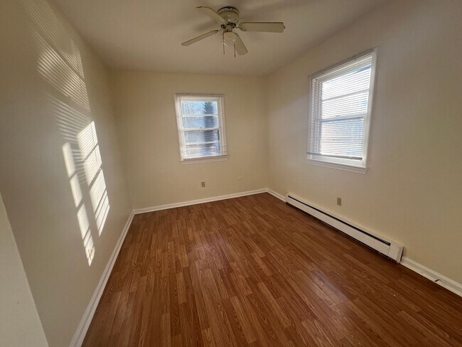 Building Photo - 8029 Redmon Rd