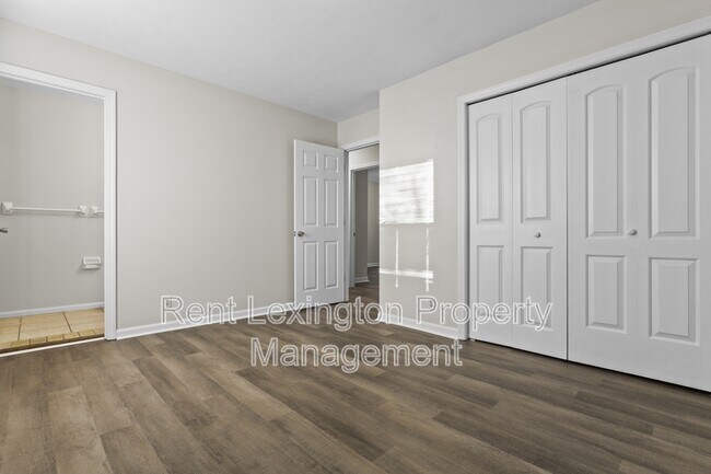 Building Photo - 608 McCurdy Ct