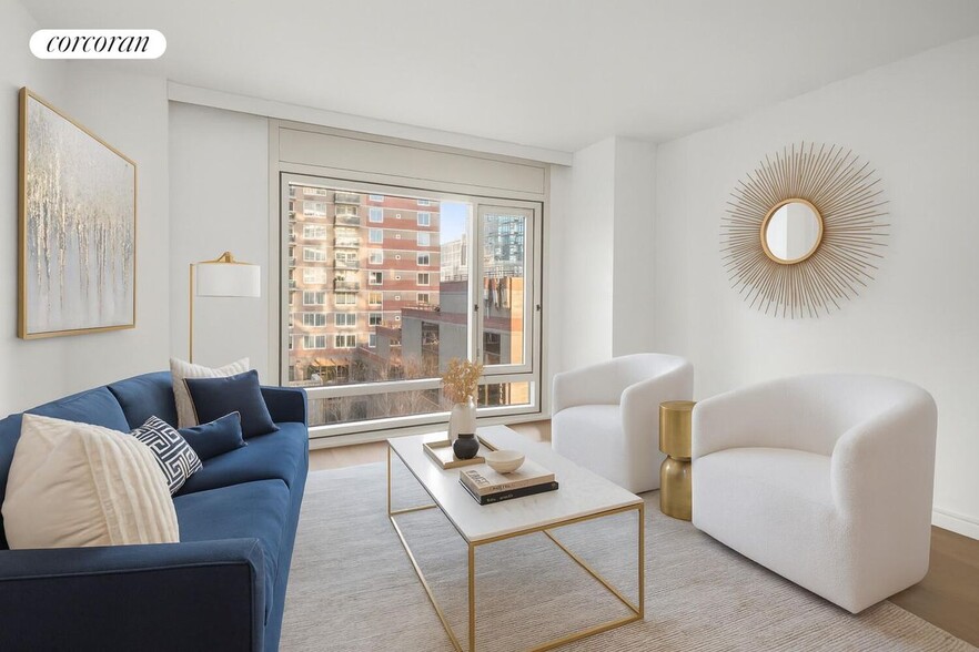 Primary Photo - 555 W 43rd St