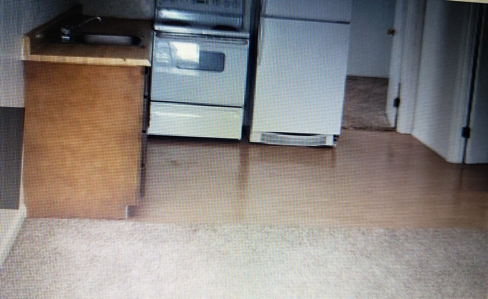 Building Photo - 1448 Van Voorhis Rd