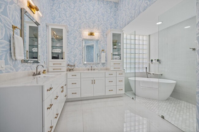 Building Photo - 4413 Barclay Fair Way