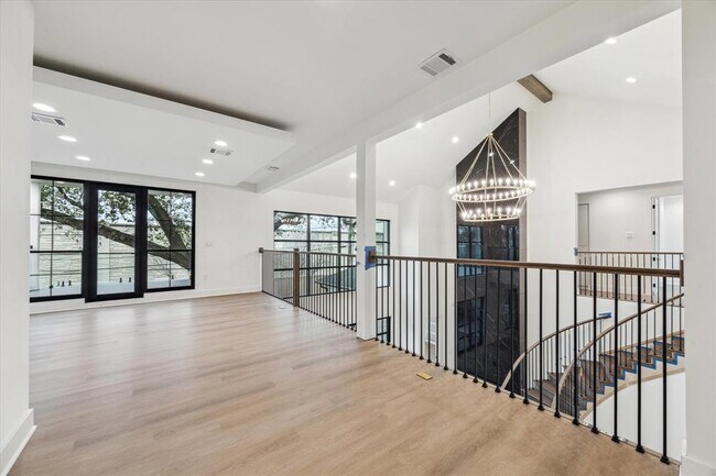 Building Photo - 5513 Pagewood Ln