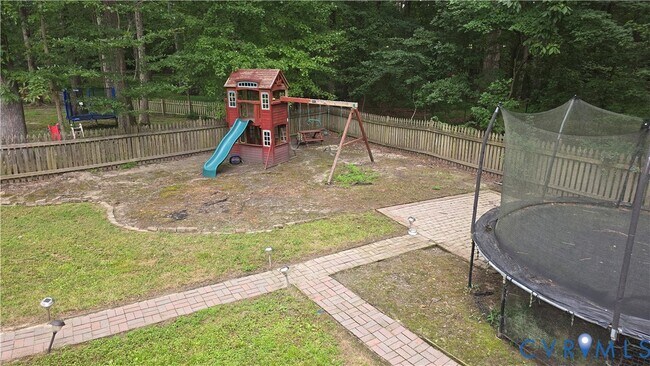 Building Photo - 5421 Pleasant Grove Ln