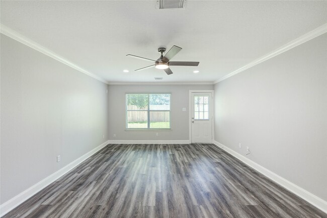 Building Photo - 1810 Adobe Stone Dr