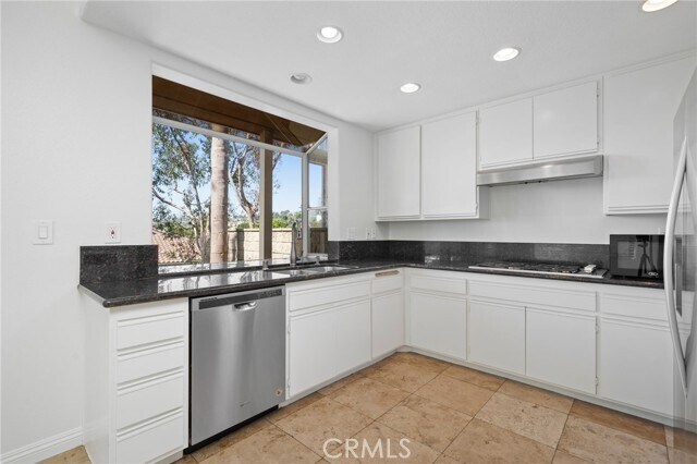 Building Photo - 53 Matisse Cir