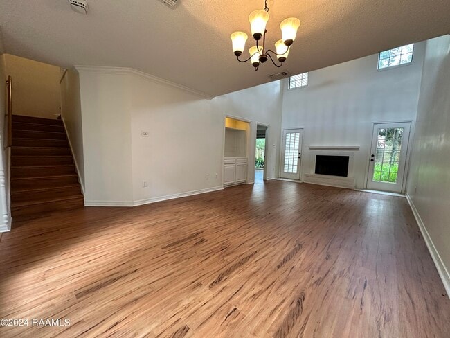 Building Photo - 104 Ambiance Cir