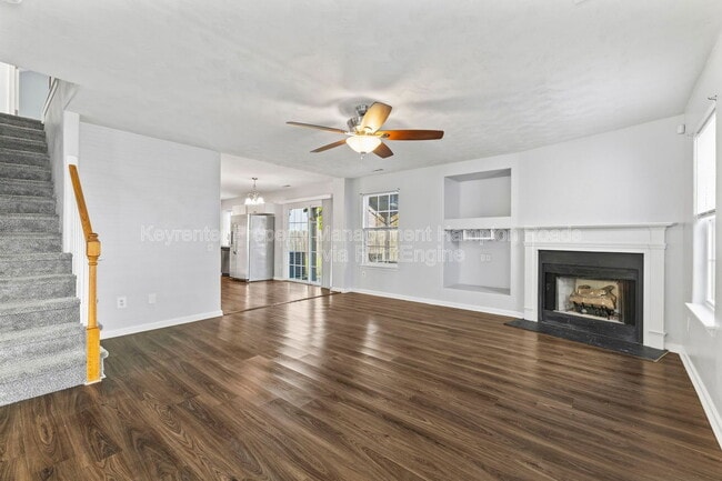 Building Photo - 312 Pebble Creek Dr