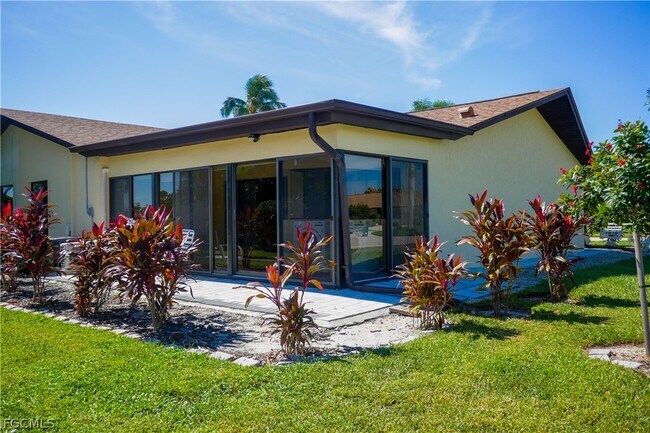 Building Photo - 4779 Lakewood Blvd