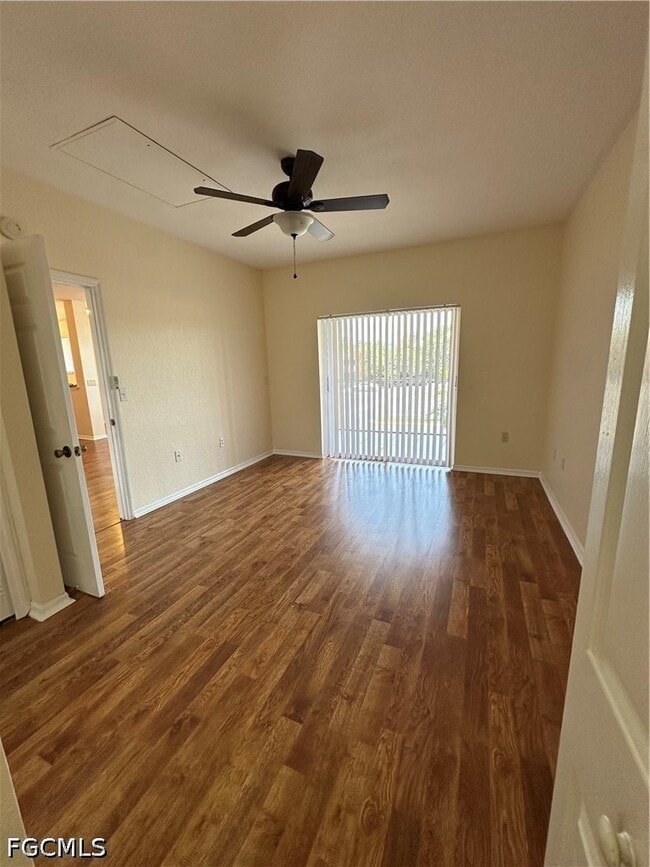Building Photo - 6361 Aragon Way