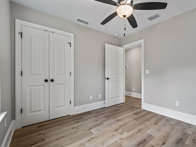 Building Photo - Newly Built 3 Bedroom Home Available Now