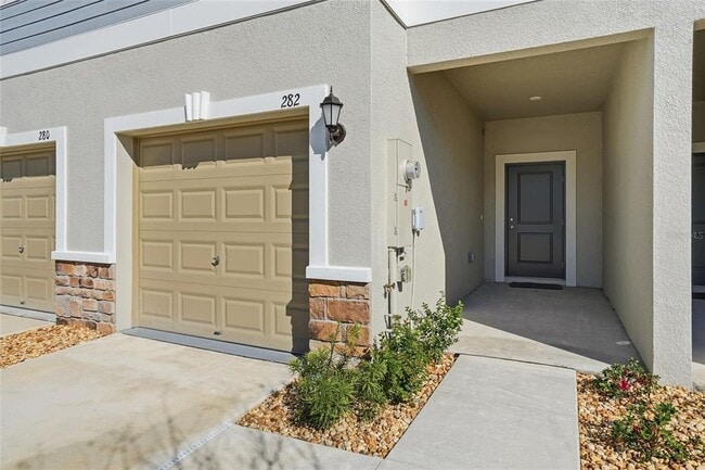 Building Photo - 282 27th St SE