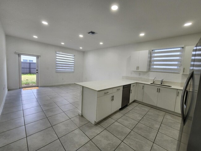 Building Photo - 12735 SW 211th St