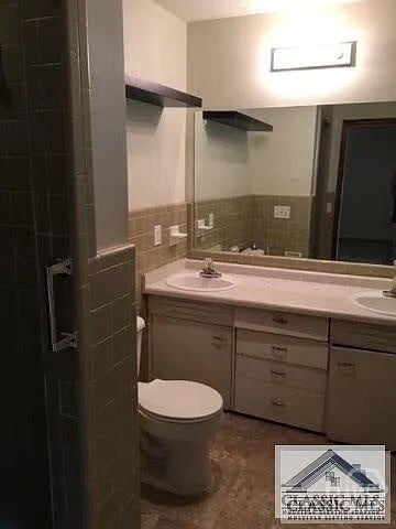 Building Photo - 1210 Riverhaven Ln