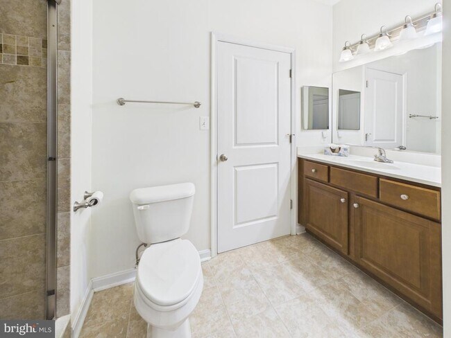 Building Photo - 3527 Piney Woods Pl
