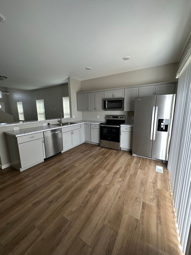 Building Photo - 2554-2550 Granite Dr NW