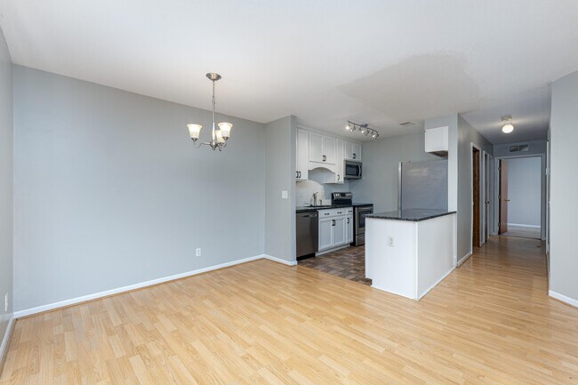 Building Photo - 2396 Quarterback Ct