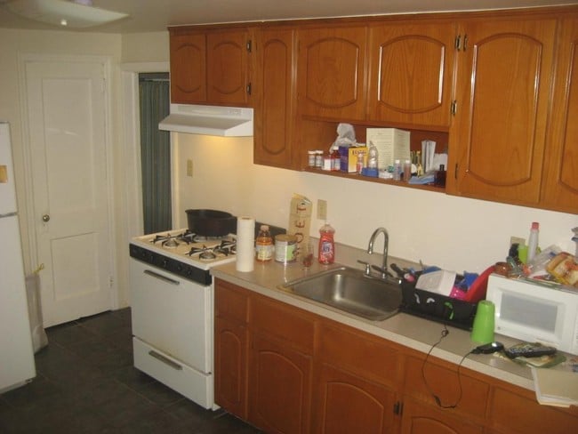 Building Photo - 514 W Camplain Rd