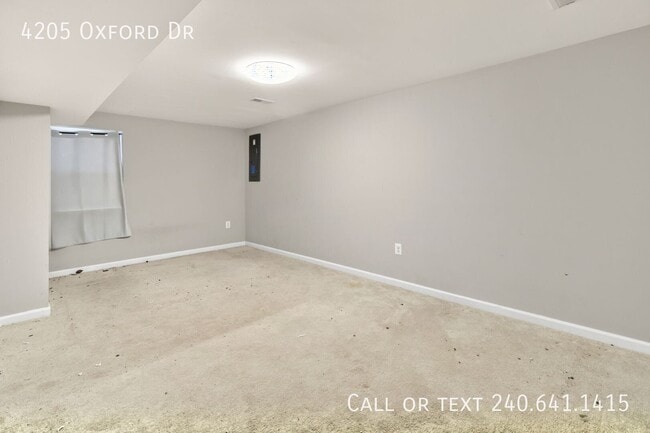 Building Photo - 4205 Oxford Dr