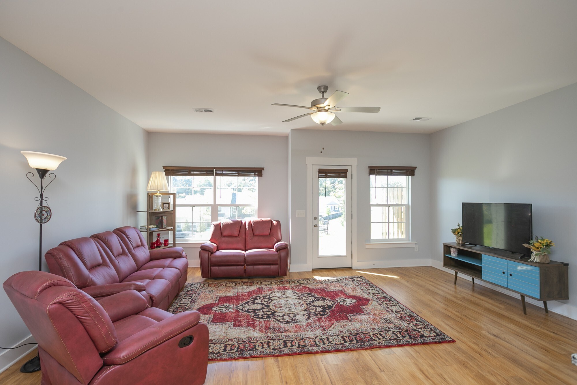Building Photo - 2097 Orangery Dr