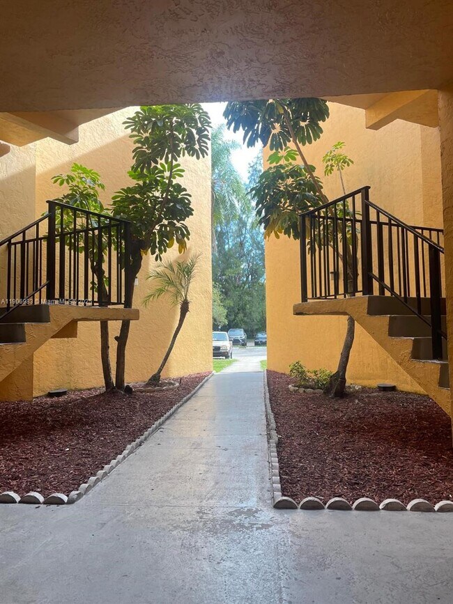 Building Photo - 4384 NW 9th Ave