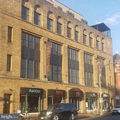 Building Photo - 1906 17th St NW