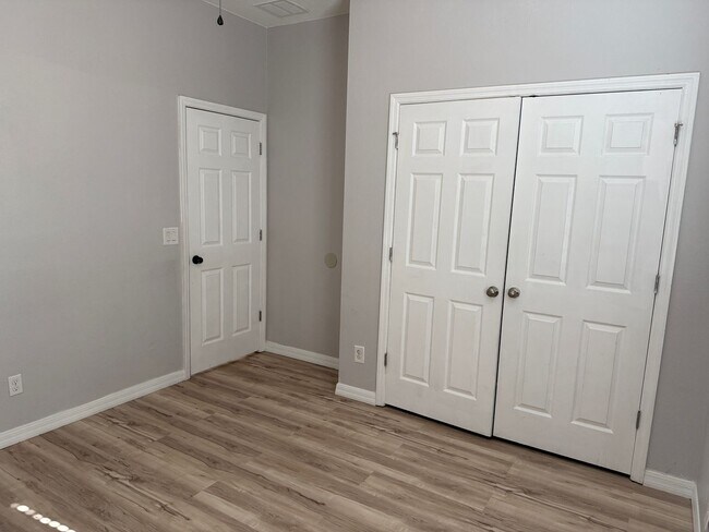 Building Photo - Single Family Home in Clermont