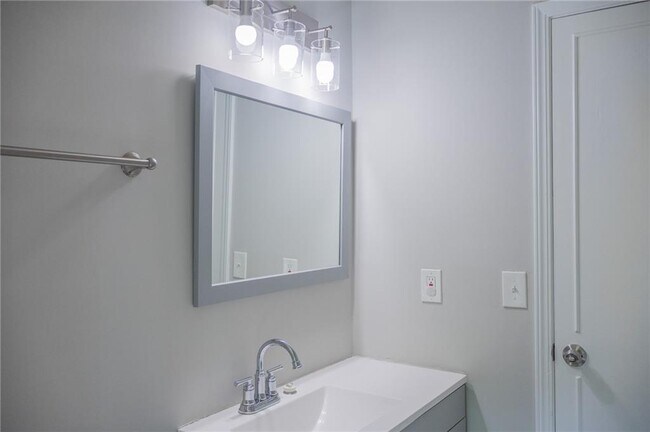 Building Photo - 4079 Dunnington Dr