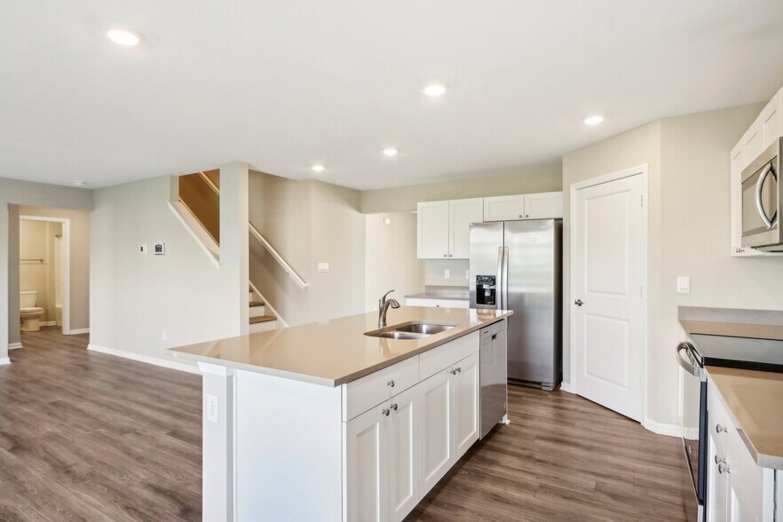 Building Photo - 537 Marsh Aster Dr