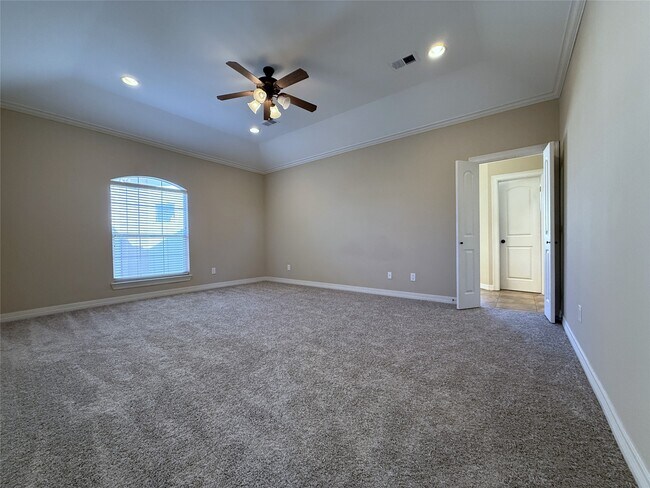 Building Photo - 5305 Egbert St