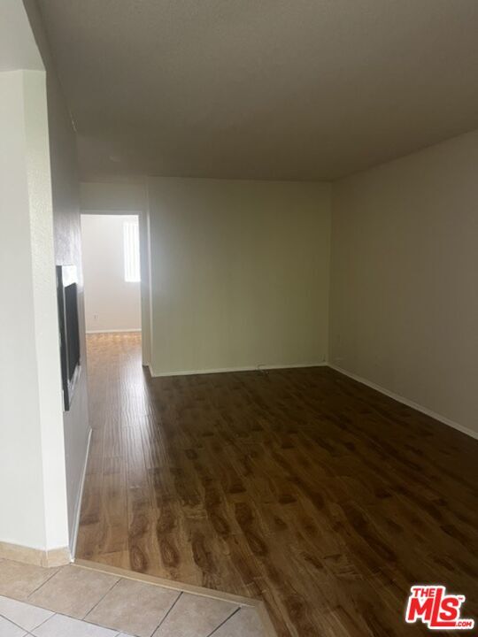Building Photo - 10540 Balboa Blvd